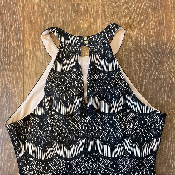 Guess Black Lace over Blush Halter Dress 6 - Picture 4 of 6